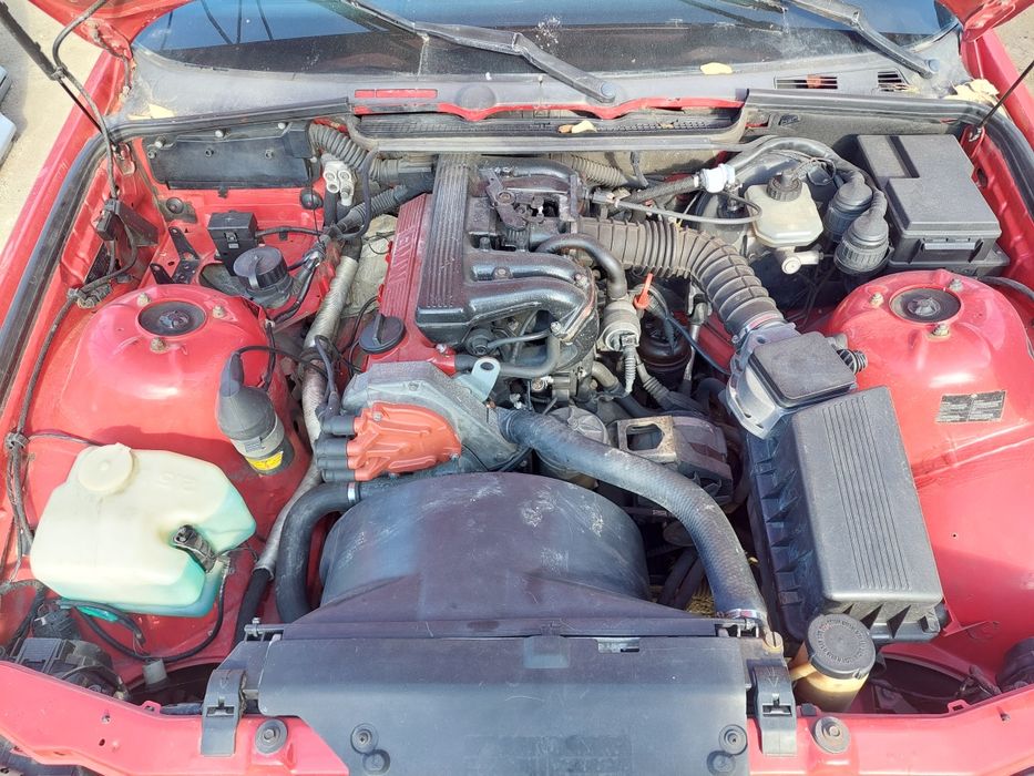 Bmw E36 116i automático todas as peças