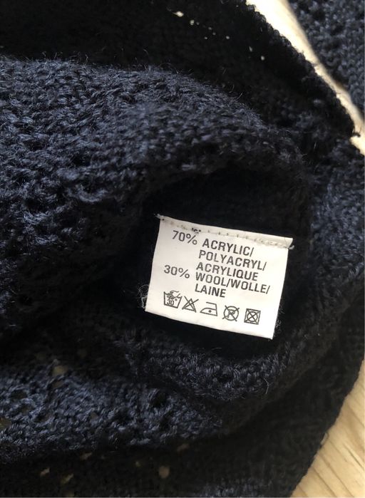 Czarny sweter More & More M