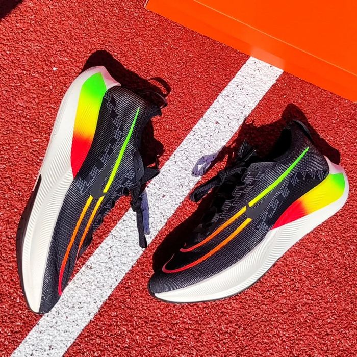 nike zoom fly 4 - купити чоловіче взуття - Ціна на OLX.ua