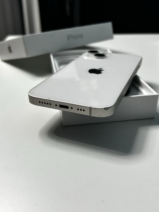 Iphone 13 • 128 GB • 85%