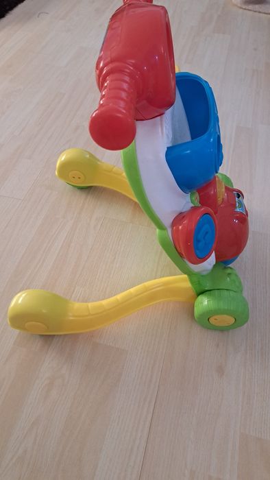 Andador baby Clementoni