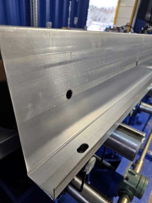 Profile stalowe,Typ CiZ, konstrukcja stalowa, kształtowniki zimnogięte