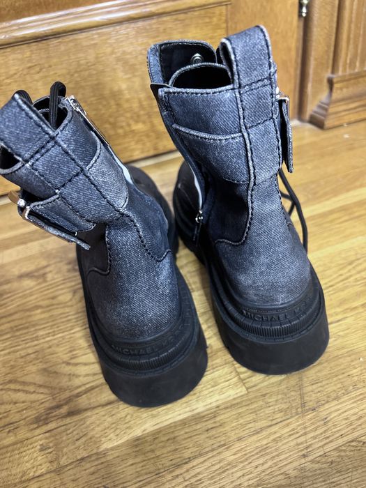 Бренд нові круті чоботи черевики Michael Kors 39 розмір 25,5 см Zara