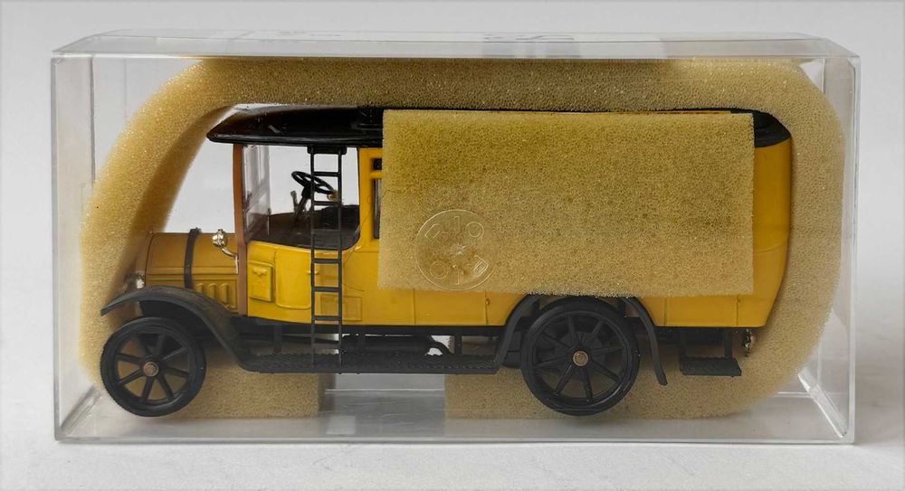 RIO20_FIAT Omnibus 18 BL yellow 1915 Escala 1/43. Made in Italy. Completo e como novo.