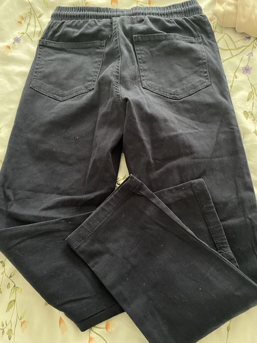 Spodnie dla chlopca r. 134