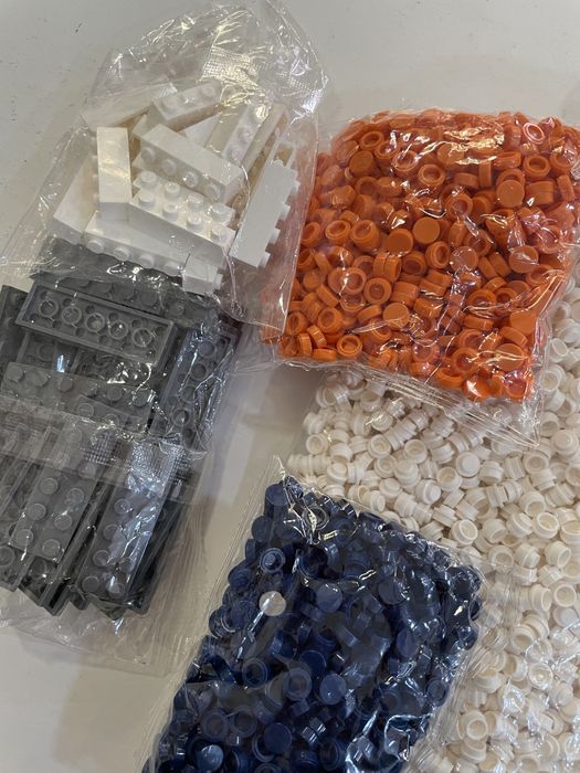 Lote de Peças de Construção / Tijolos e Round Tiles (Estilo LEGO)