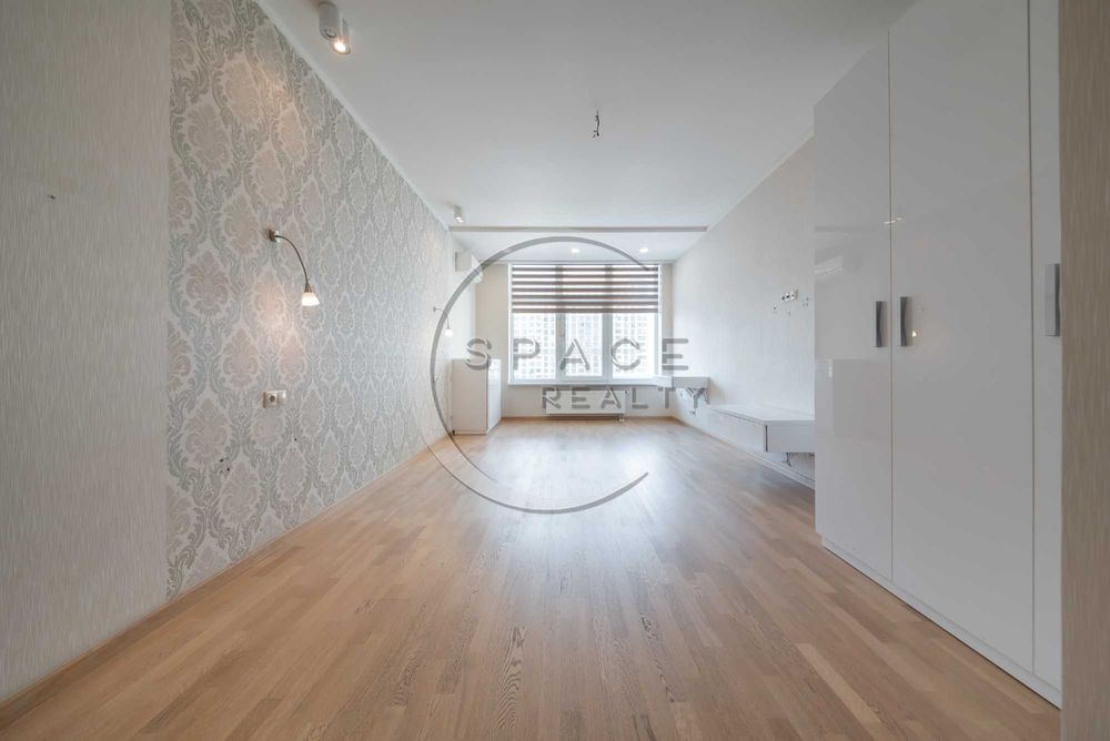 Продаж 4-кімнатної квартири в ЖК Новопечерські Липки - Драгомирова 16