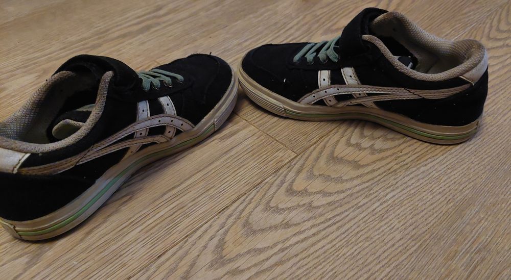 Buty sportowe Asics r.27