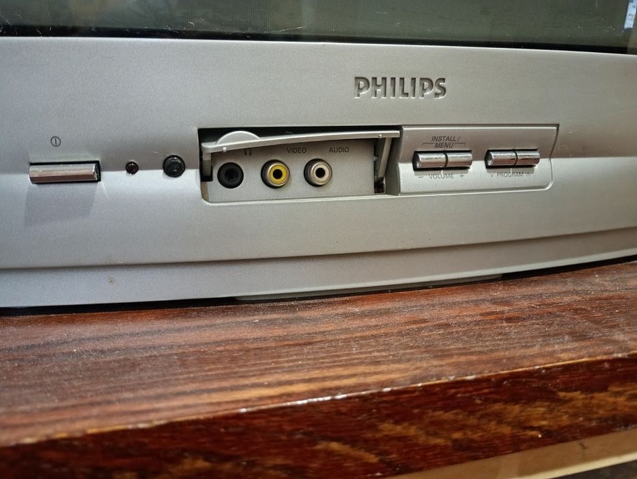 Телевизор Philips, Филипс (маленький)