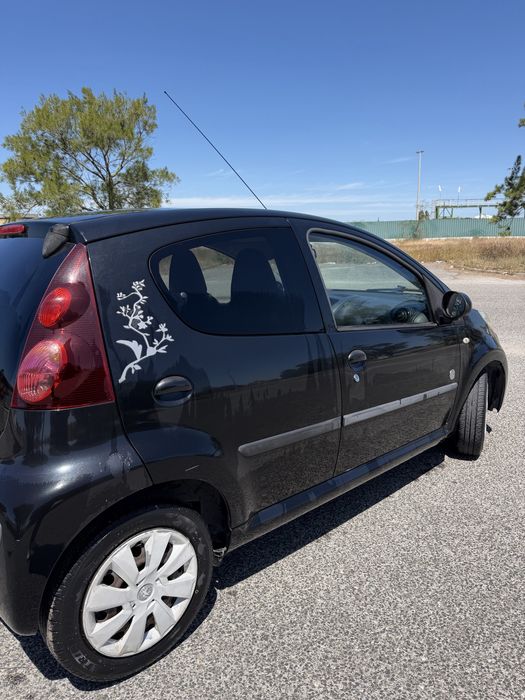 Peugeot 107 1.0 Gasolina – 2014 – Económico