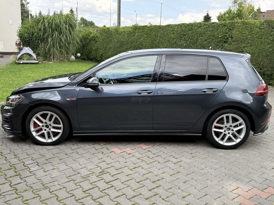Volkswagen Golf GTI VII 7.5 Performance Uszkodzony