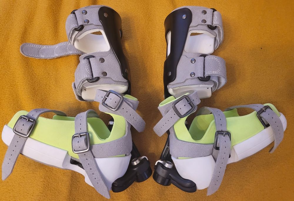 Ortezy AFO z mechanizmem ADM rozm. 7 / Szyna Mitchell/ Ponseti