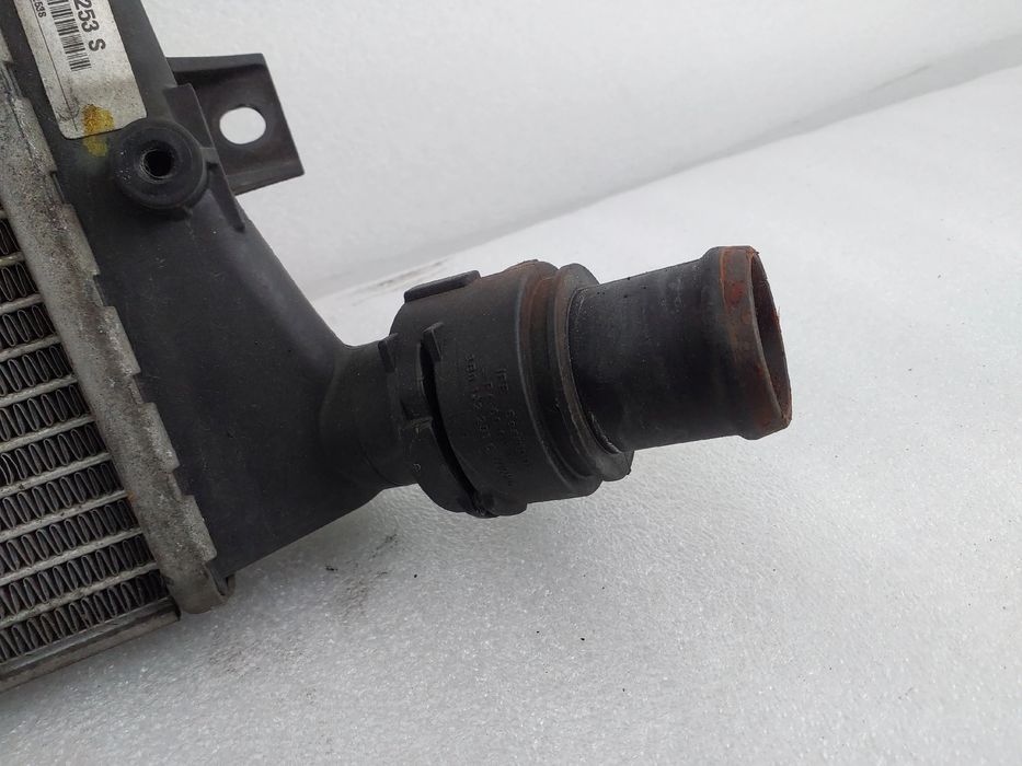 Radiador de água VOLKSWAGEN Passat Variant (3C5)