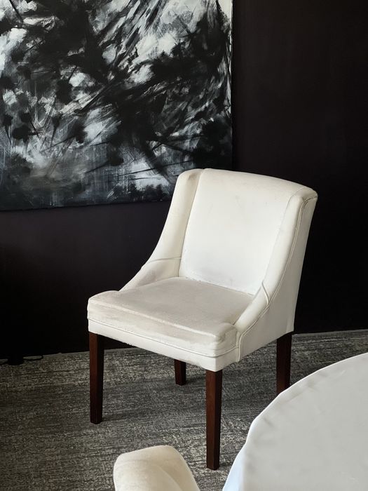 Zestaw 4 krzeseł tapicerowanych eleganckie krzeslo do jadalni