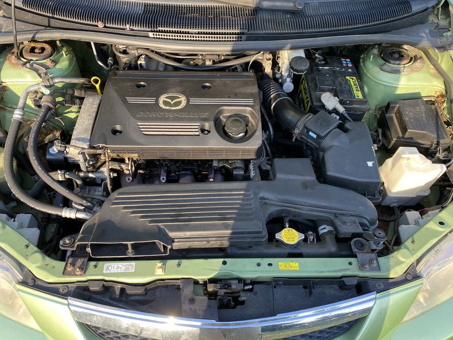 MAZDA Premasy 2.0 бензин/ фари