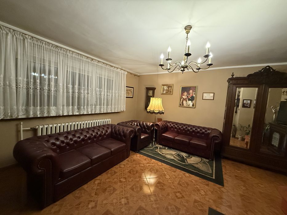 Sofa 3+1 Chesterfield chery skóra naturalna