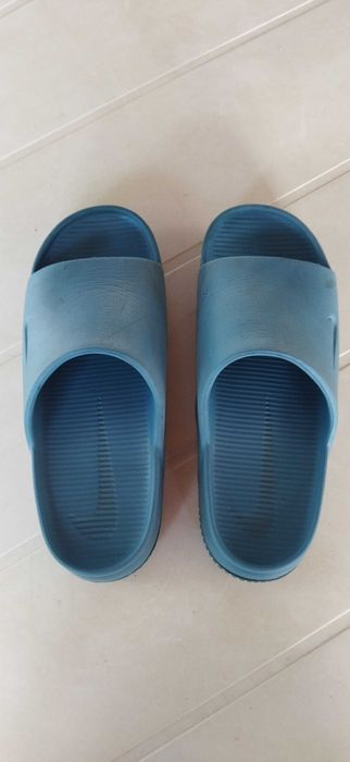 Chinelos Nike Calm Slide azuis