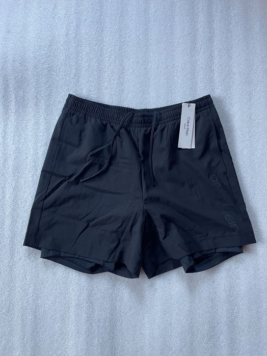 Новые шорты calvin klein (ck modern sport layered shorts) с америки L