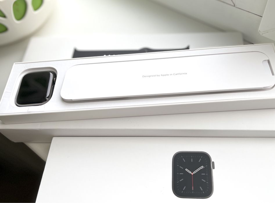 Apple Watch Series 6 GPS LTE 44 mm Stainless Steel