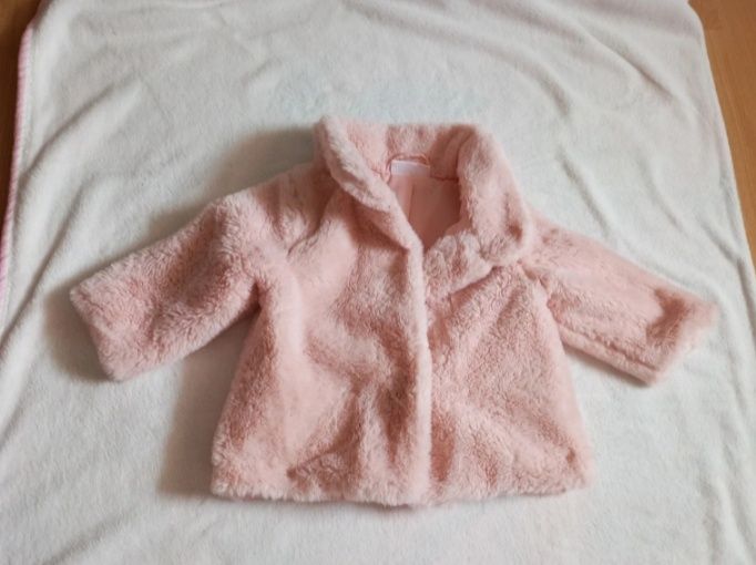 Ciepła jesienna kurteczka futerko rozmiar 80