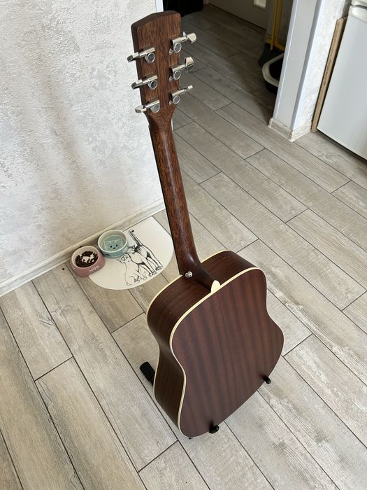 Акустична гітара Cort Earth 70