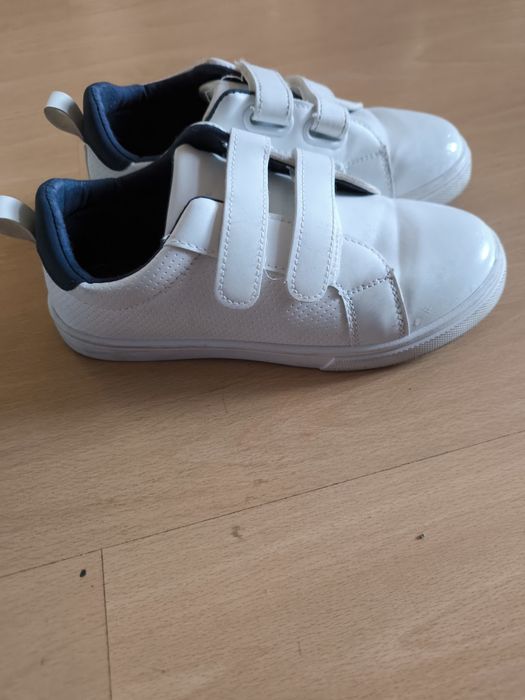 Buty dla chłopca 35
