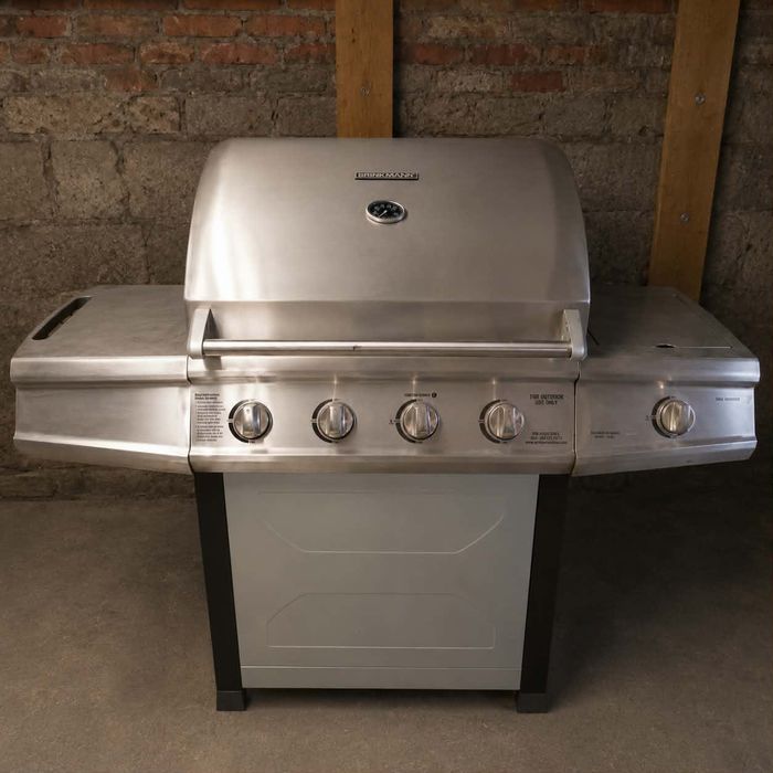 Grill gazowy w dobrym stanie