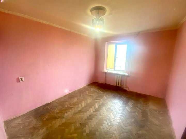 Продаж кімнати в гуртожитку. вул. Тичини