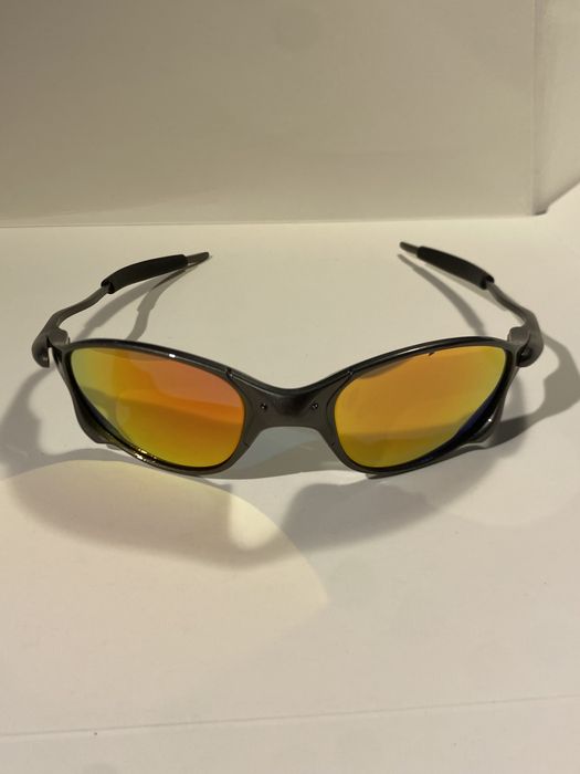 Juliet laranja com armacao em metal