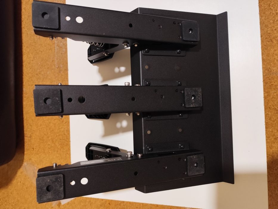 Thrustmaster Race Line Pedals lll com rolamentos