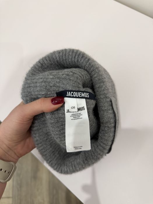 Шапка jacquemus