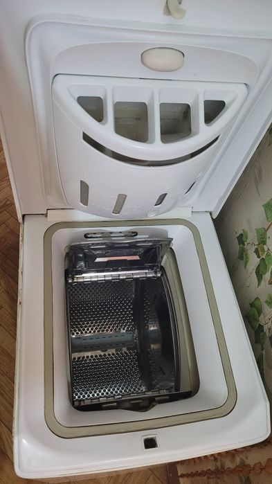 Пральна машина Indesit