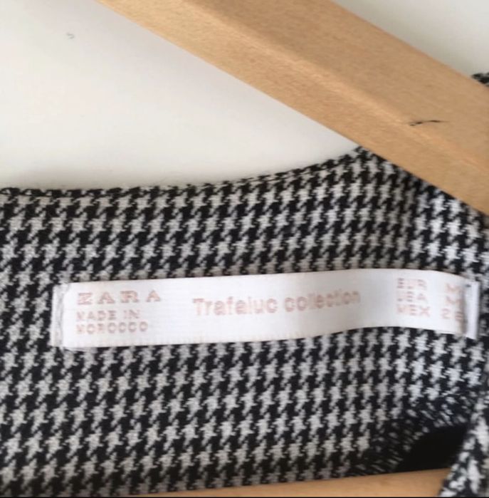 Vestido curto tecido escocês - ZARA