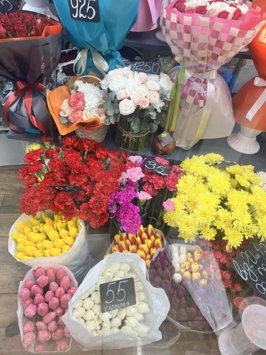 Троянди розы великий вибір