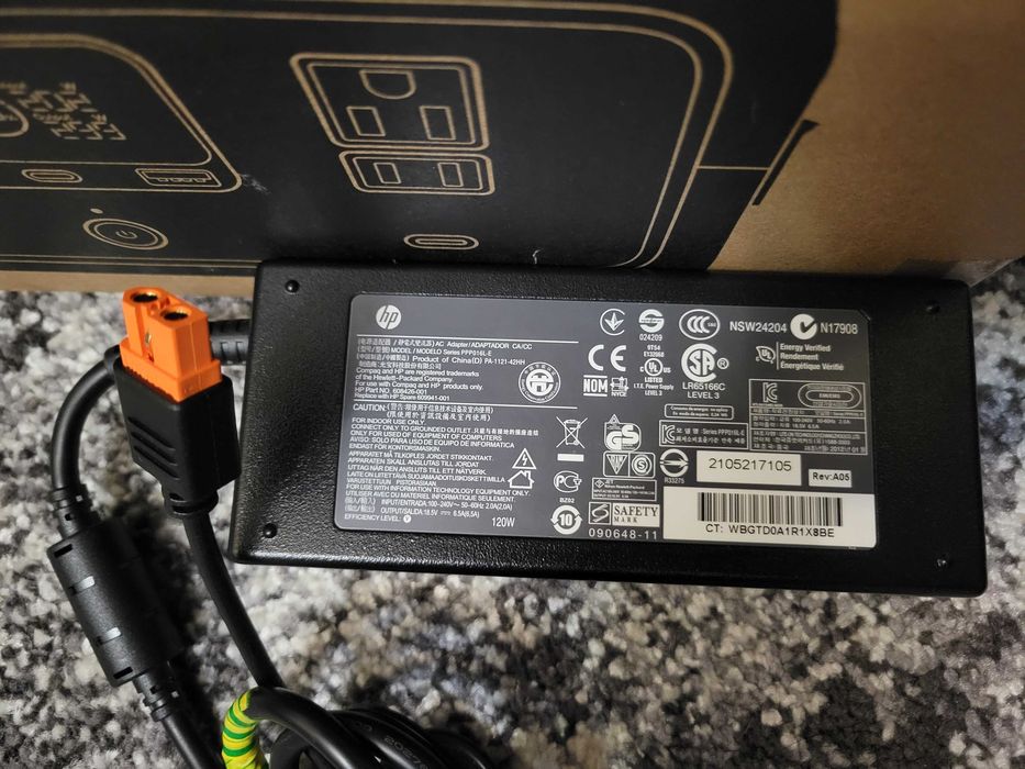 245Wh EcoFlow RIVER 3 LiFePO4 UPS US Нова Зарядна портативна станция