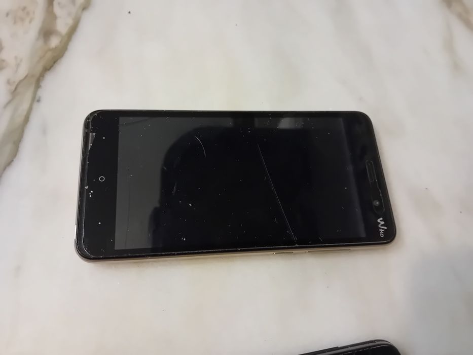 Conjunto de 2 Smartphones Wiko