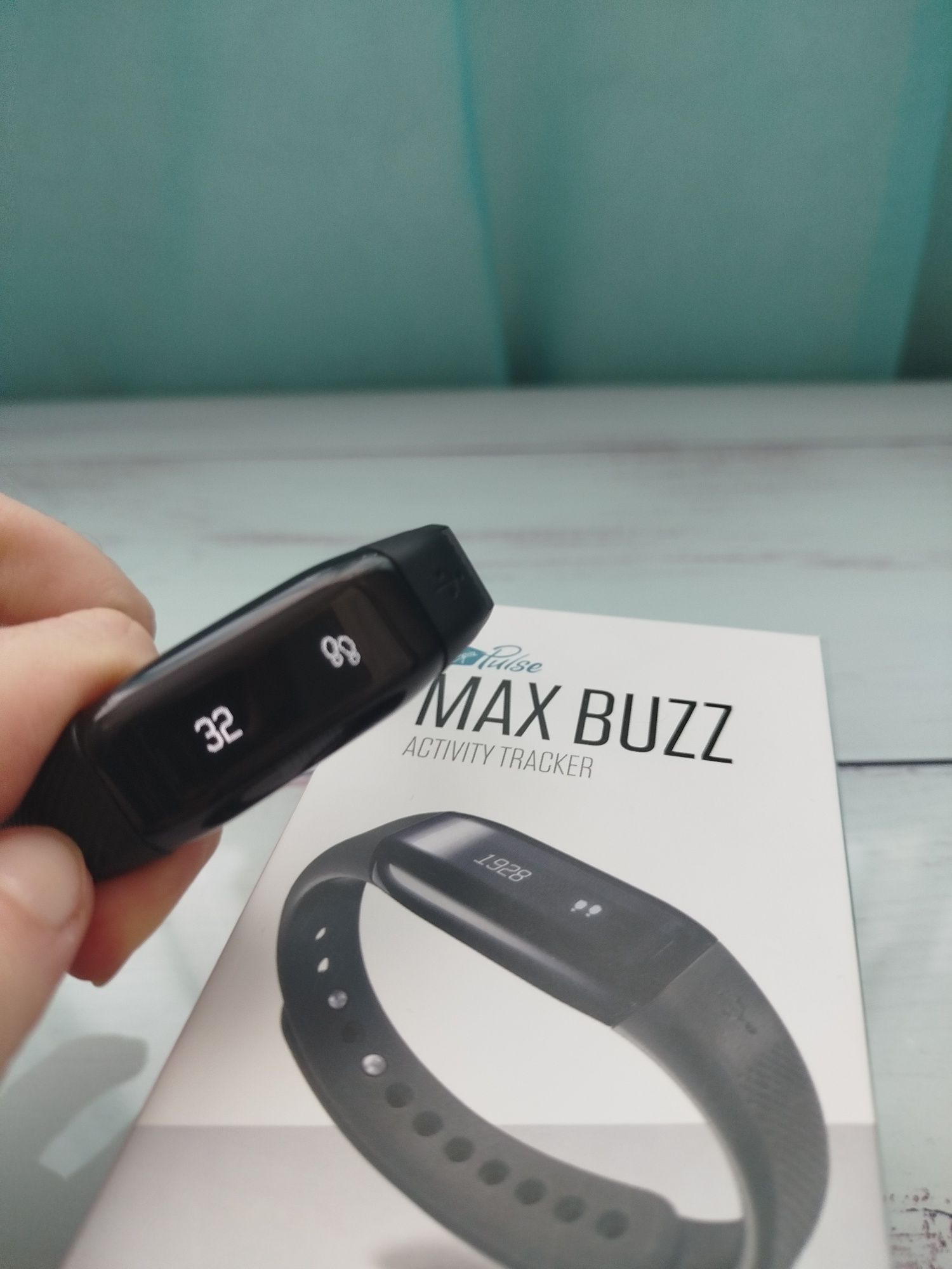 Max Buzz activity tracker 120 Olx