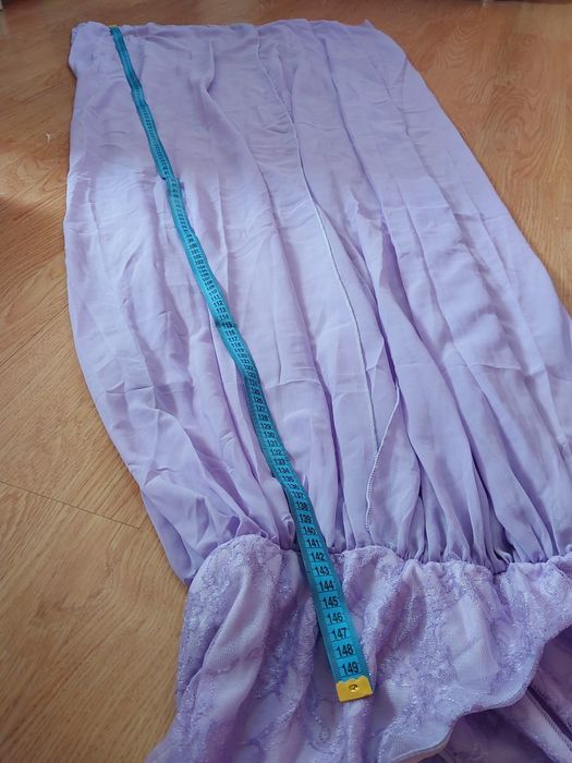 Prześliczna sukienka do sesji ciążowej