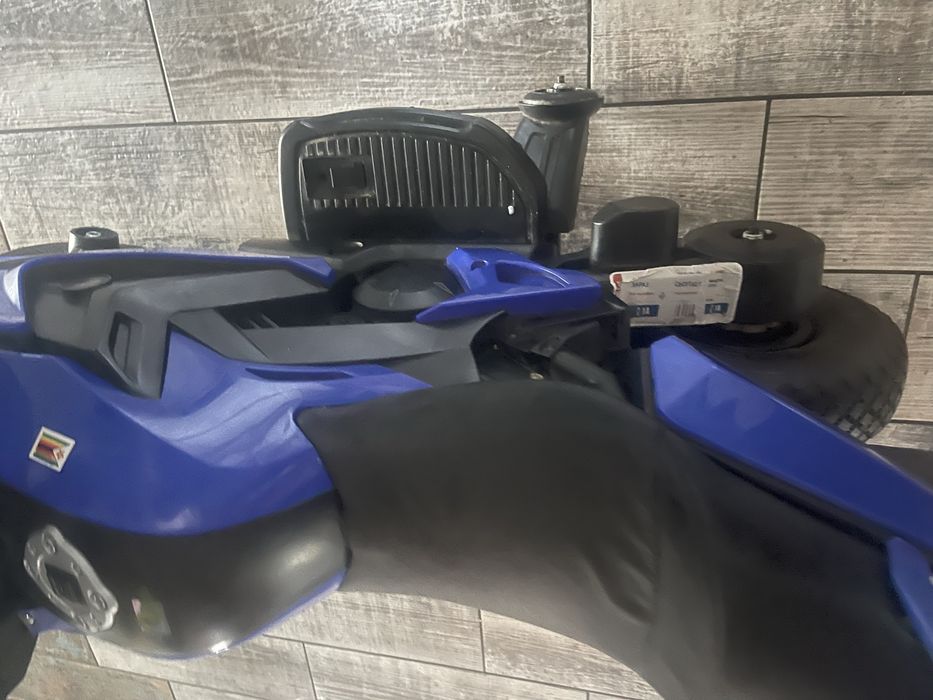 Електричний дитячий мотоцикл (потребує ремонту)