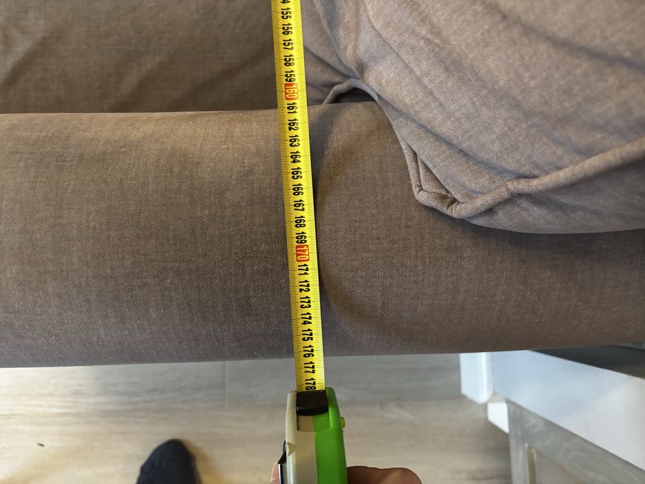 Sofa firmy Rafek, rozkładana, wym. 176 x 86 cm