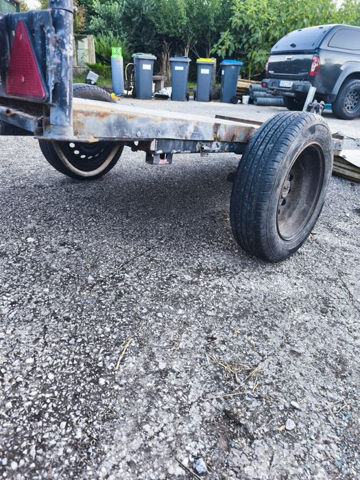 Aterlado para carro
