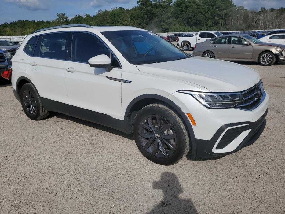 VW TIGUAN 5nn 20+ Комплектний перід : Капот-Бампер-Крило-Фара Б/у ЗАПЧ