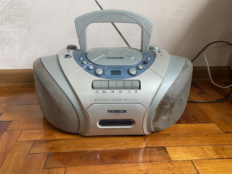 Магнітофон Tomson