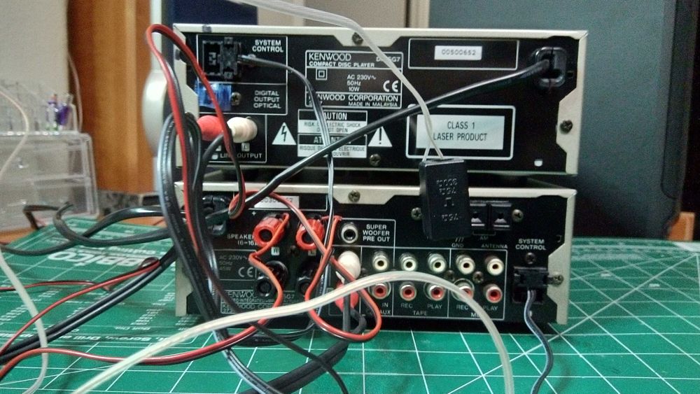 Mini aparelhagem som Kenwood SG7 (2 módulos)