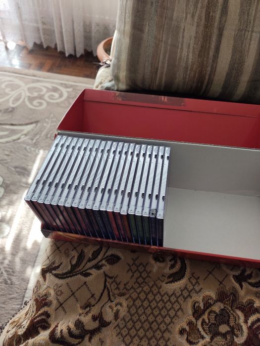Продам диски CD , Mozart, 24шт