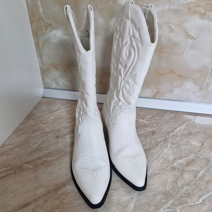 Демісезонні жіночі чобітки козакі 38р.