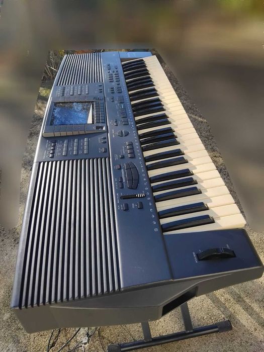 Órgão Technics com pouco uso