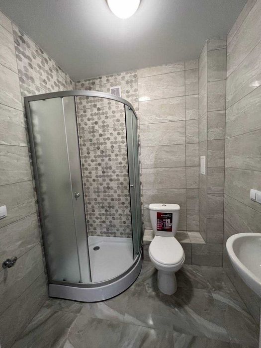 ПРОДАМ Простору 3-кімнатну квартиру в ЖК "Кекс" поруч з ЖМ 7 Небо