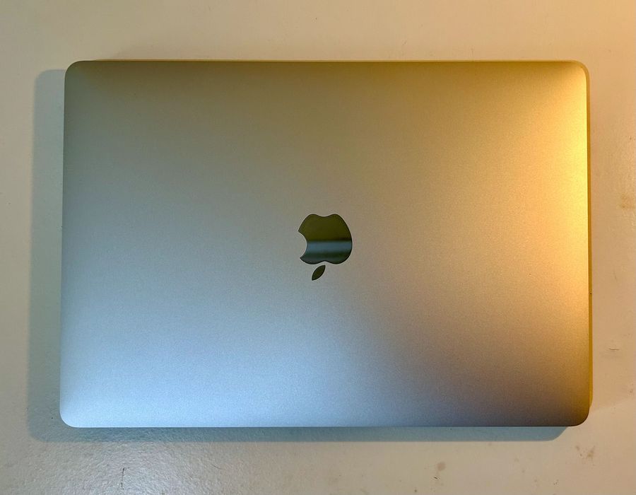 MacBook Pro 13" 2018 - 1 TB SSD - 16 GB RAM