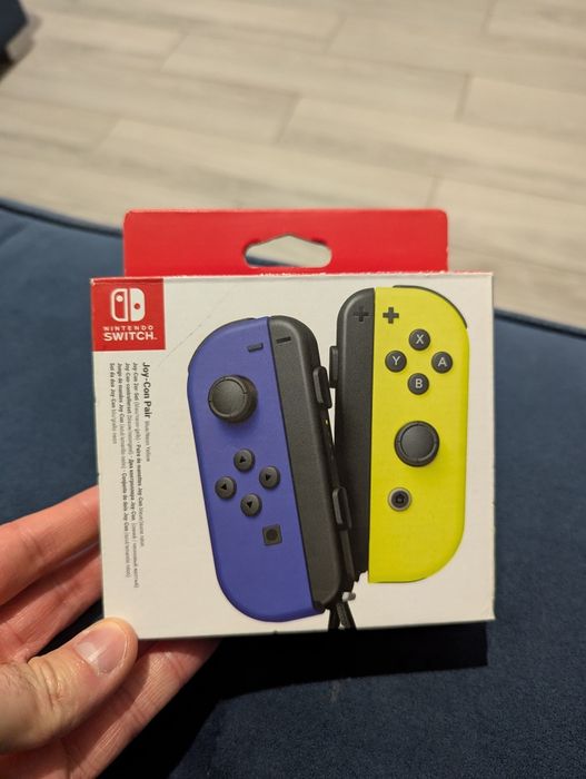 Nintendo Switch Joy-con oryginalny dwie sztuki niebieski żółty pad